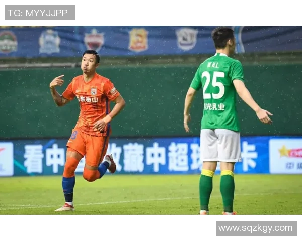 杭州足球队强势领跑杯赛积分榜63分稳居第一名 杭州足球队强势领跑杯赛积分榜63分稳居第一名